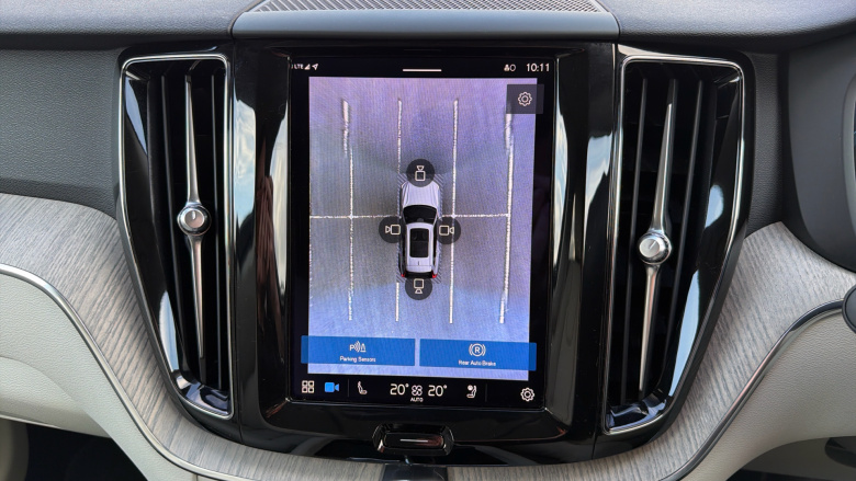 Volvo Xc60 2.0 B4P Plus Dark 5dr Geartronic Petrol Estate